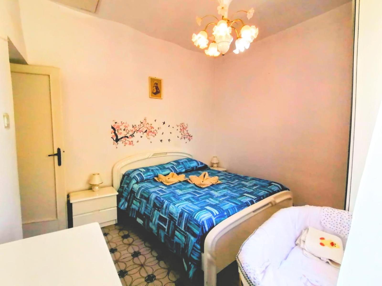 La Casa In Piazza Appartement Toffia Buitenkant foto