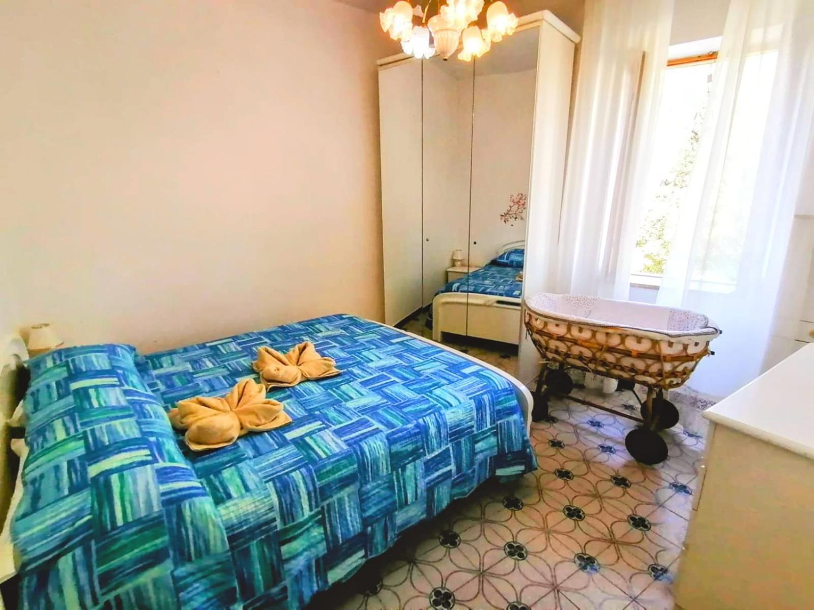 La Casa In Piazza Appartement Toffia Buitenkant foto
