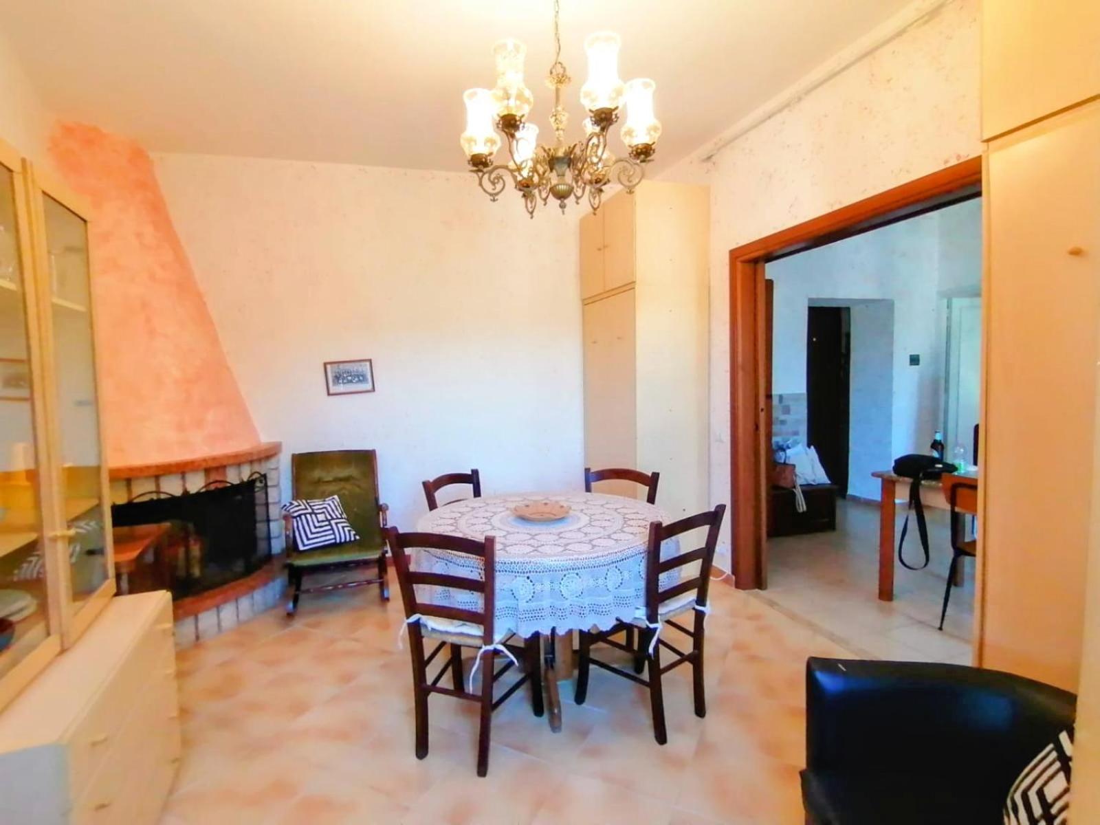 La Casa In Piazza Appartement Toffia Buitenkant foto